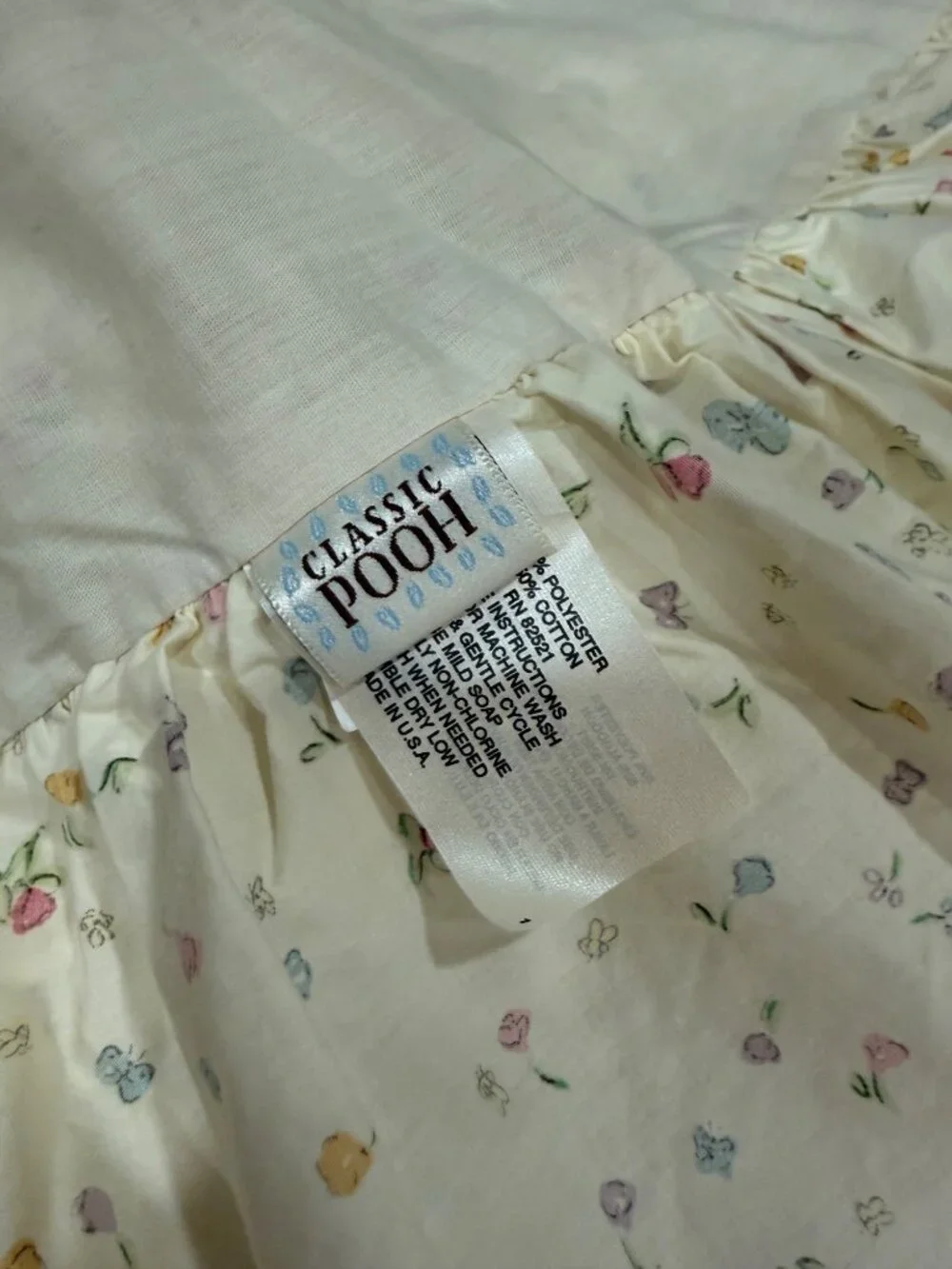Vintage 90s Classic Pooh Disney Baby Crib Bedding Set USA Quilt Sheets Valances